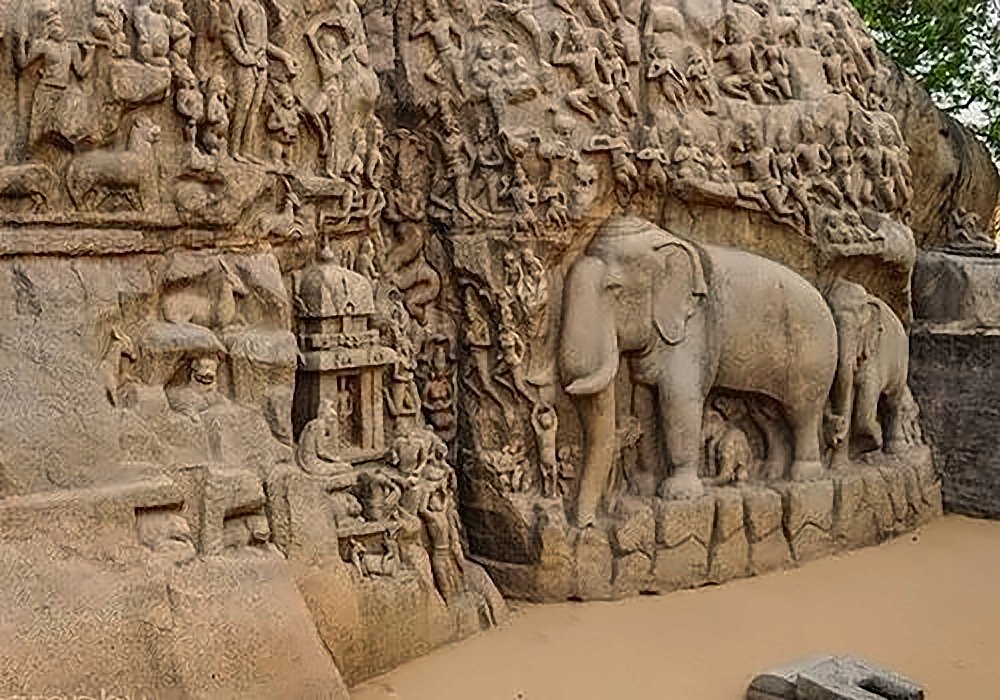 Awe-inspiring Arjuna’s Penance, Mahabalipuram – South India Tour Packages from Madurai