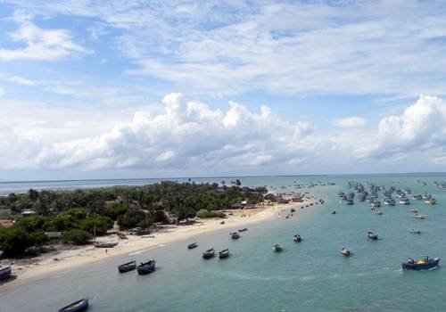 Munnar Travels In Madurai